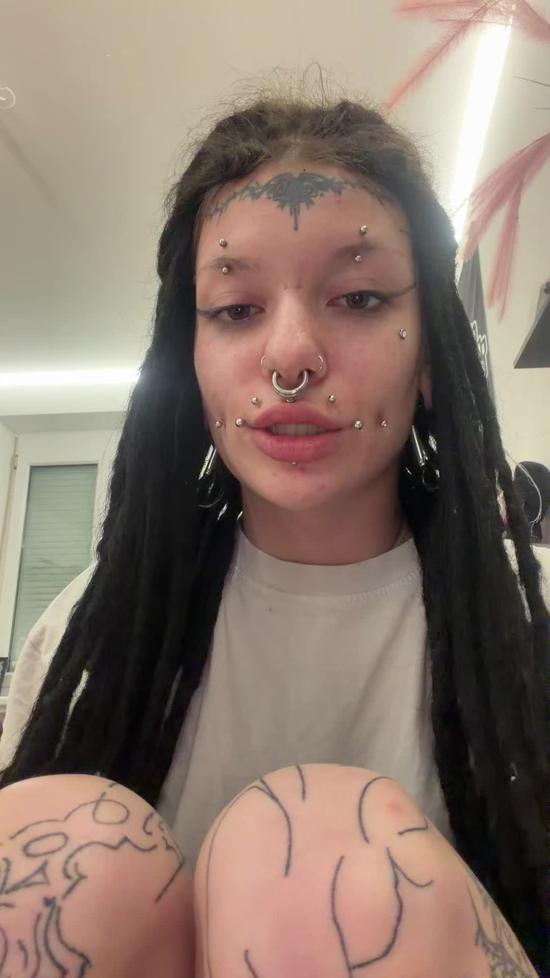 @nessamik2.3
