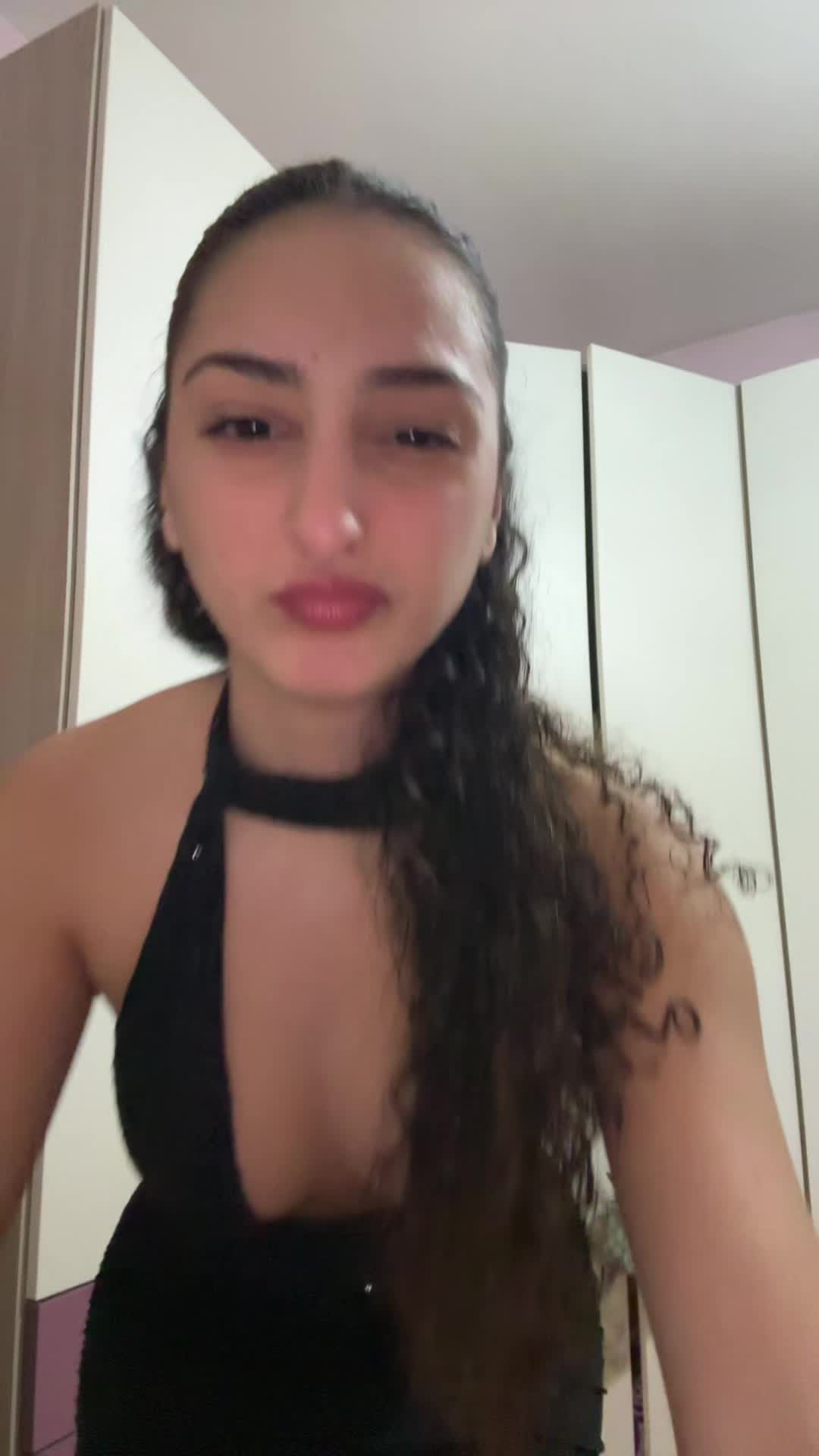 @elenó