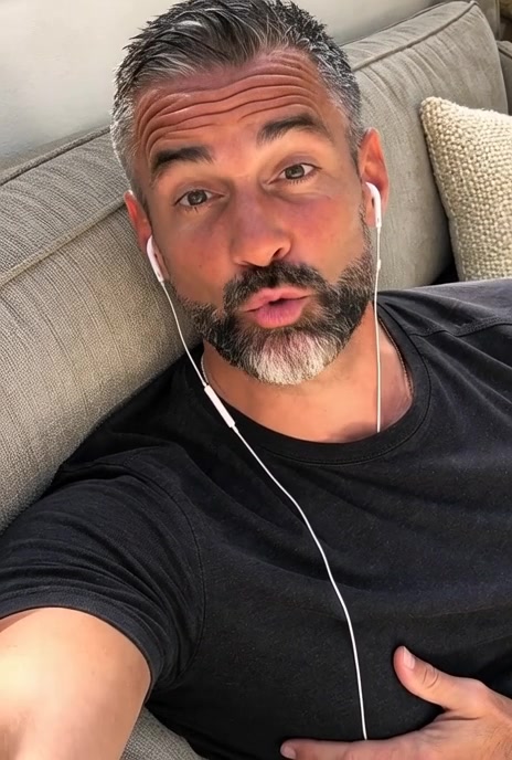 @James H. Harrington✅
