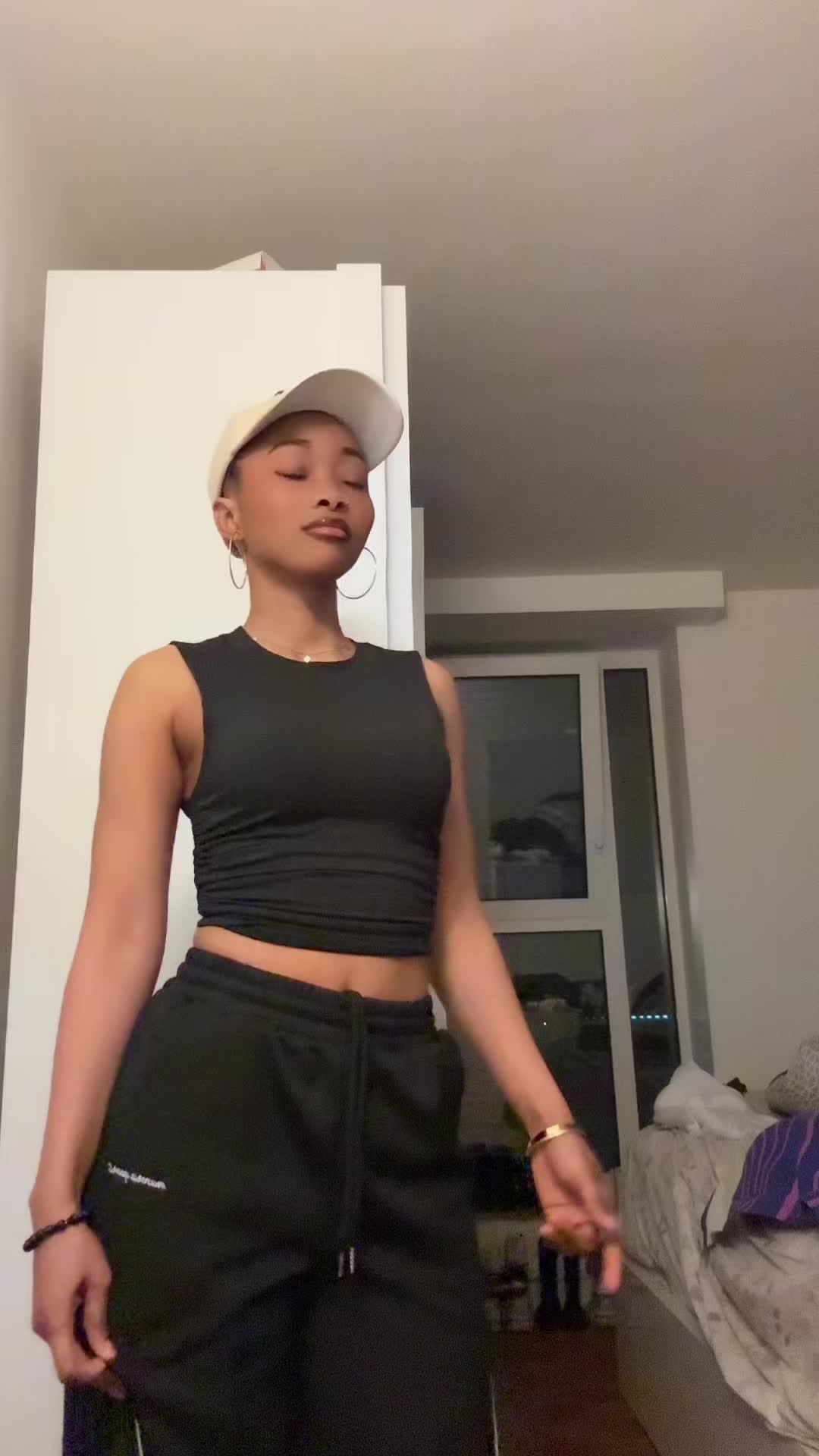 @Une_P&eacute;Pite🦋💎