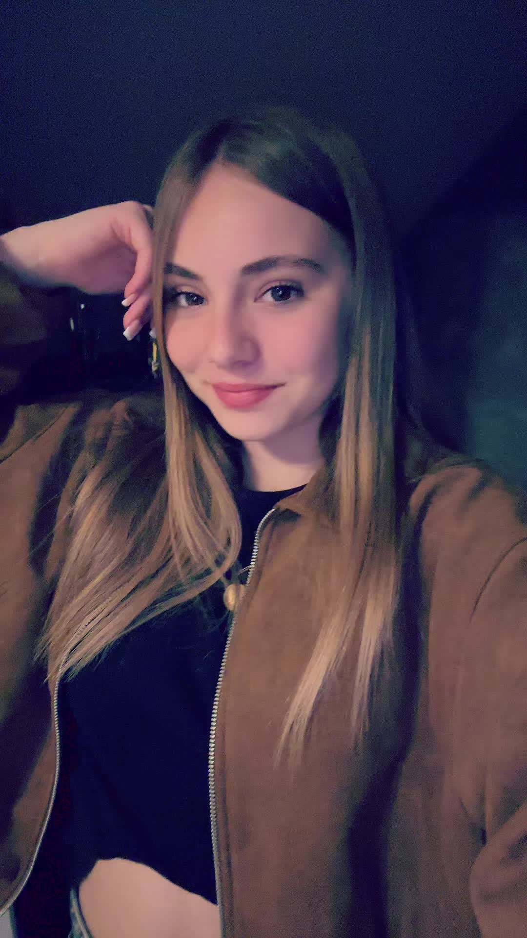 @𝐋𝐀𝐔𝐑𝐘𝐍𝐄