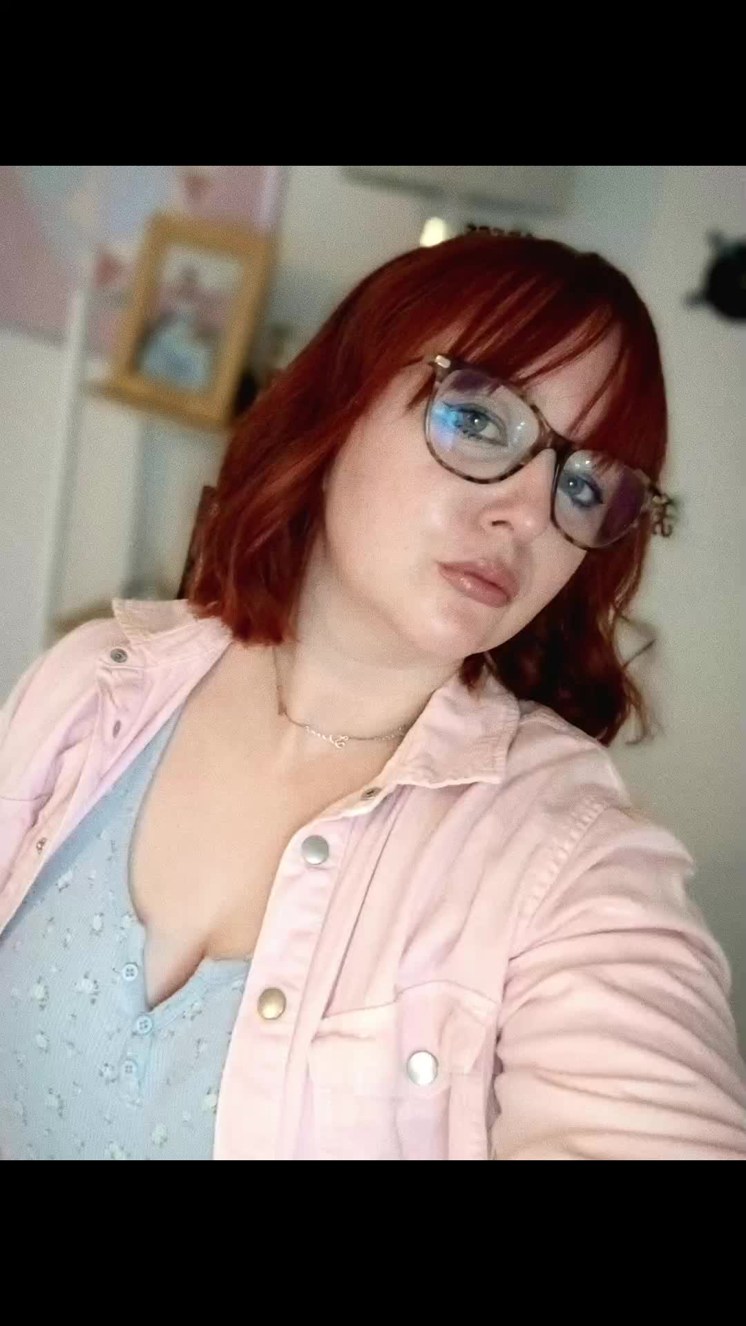 @confidentmisshannah