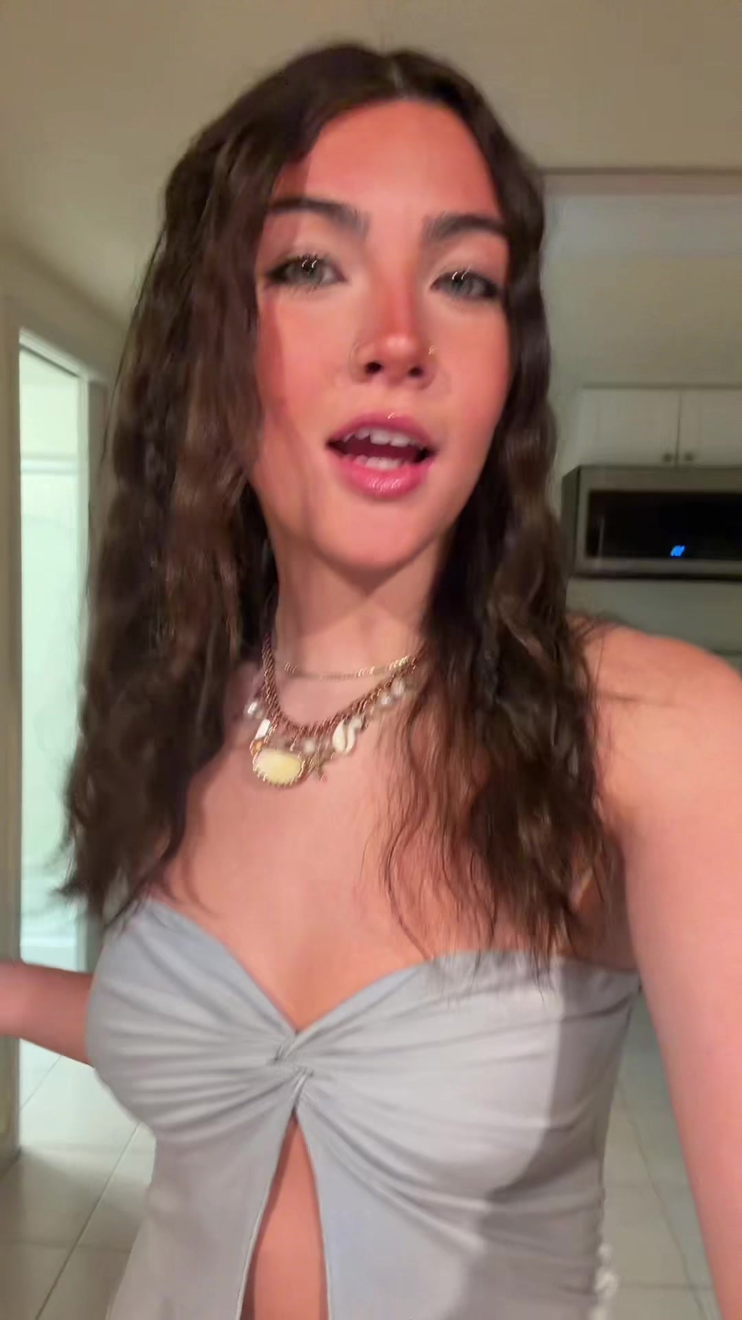 @g