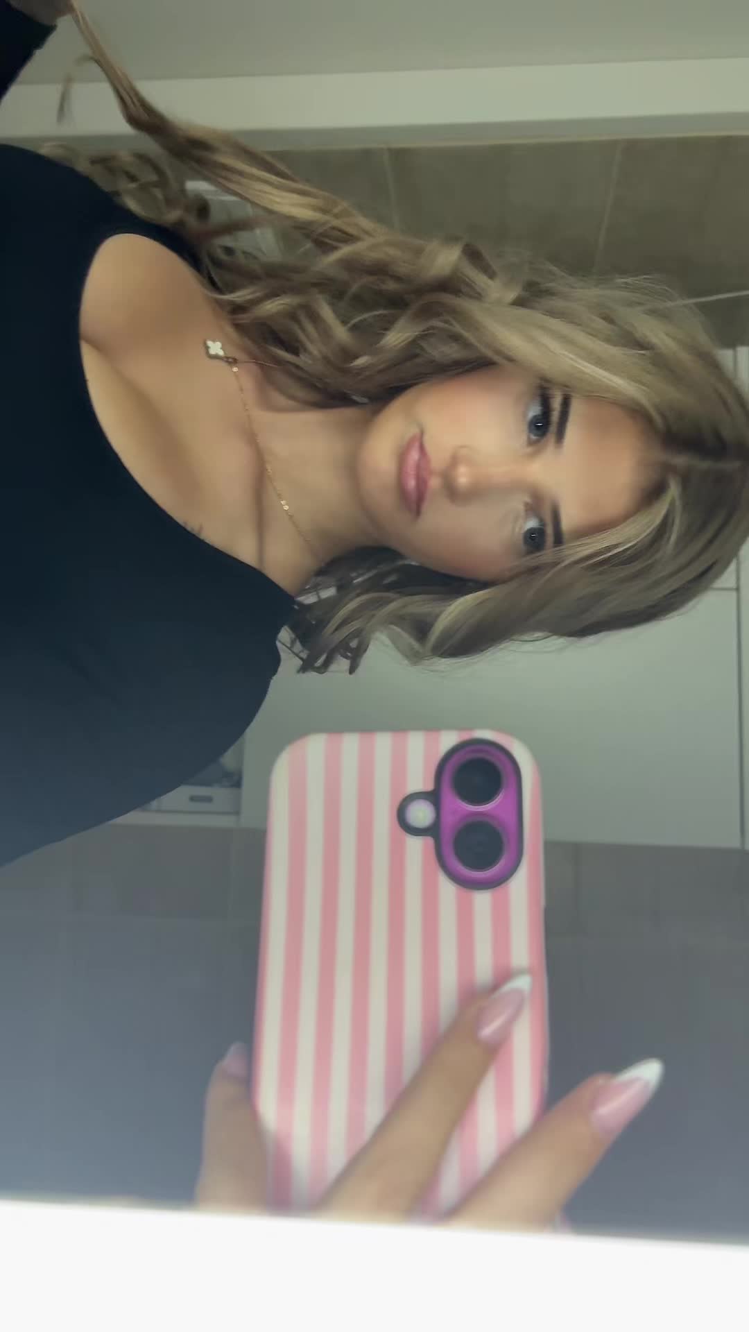 @aninkaspamuje