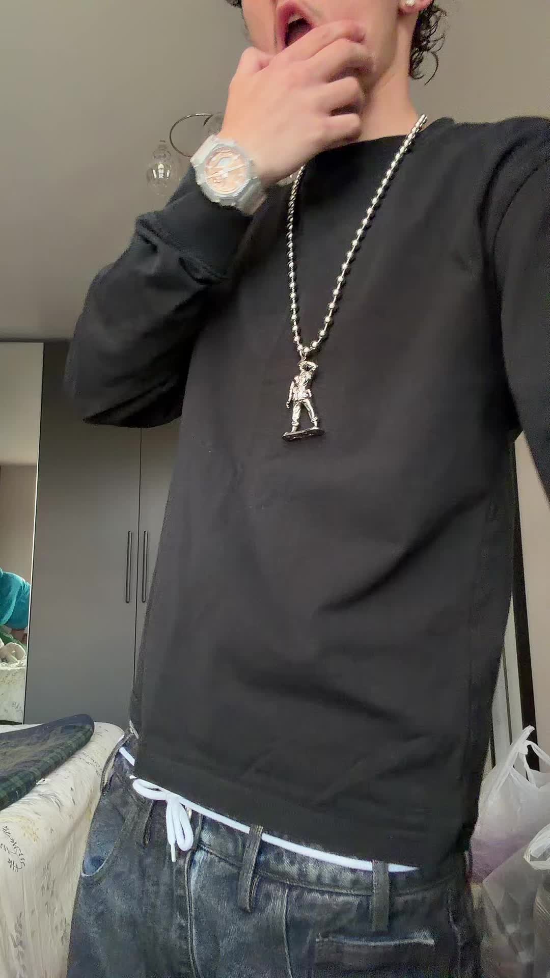 @Oli.