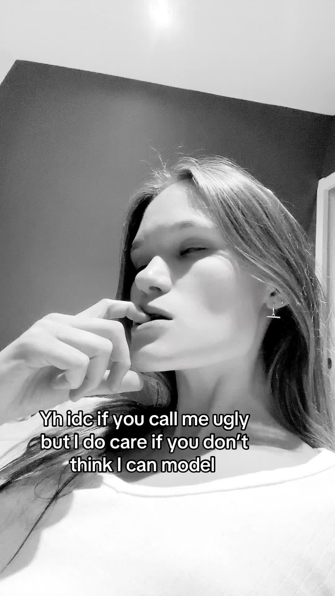 @Fiona 🪽