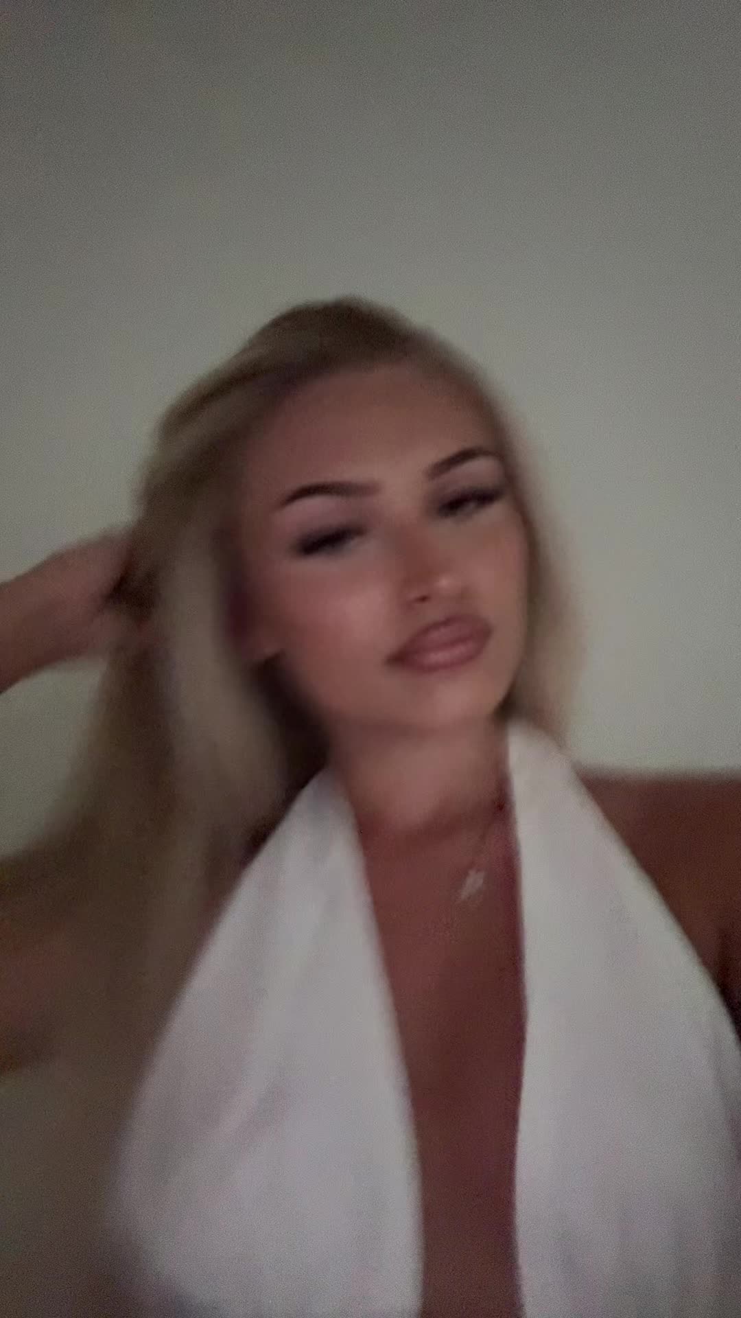 @elenaskrobic_
