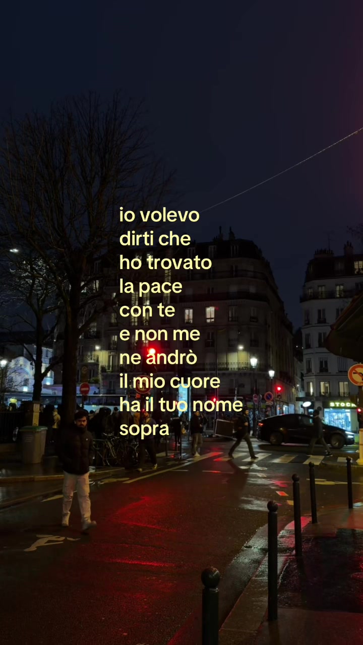 @prima stanza a destra