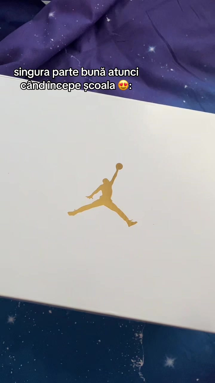 @dariaaa._16_