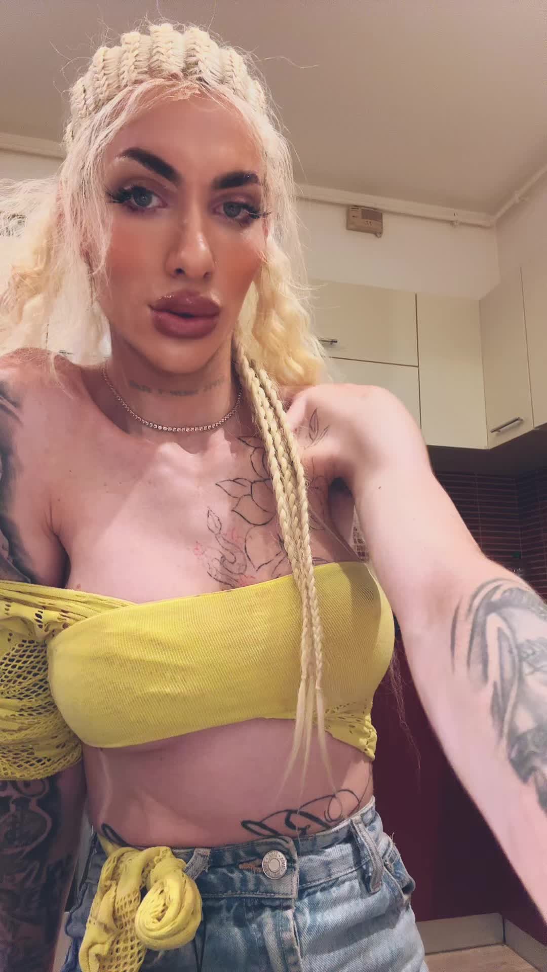 @Andrastoeva1