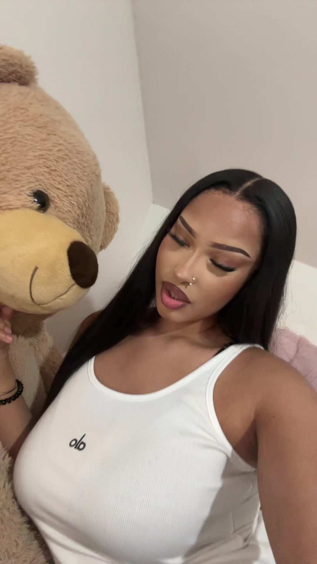 @𝐦𝐤🧸