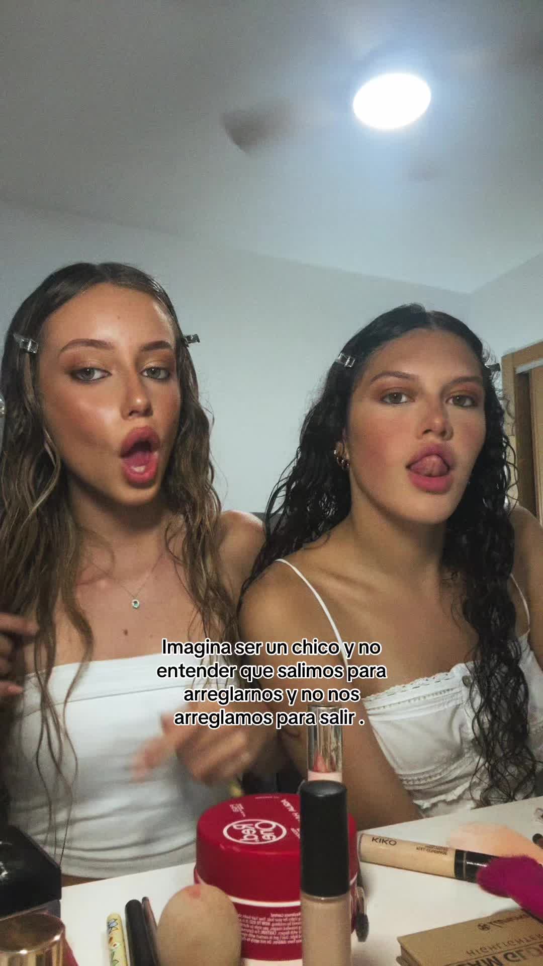 @Lola