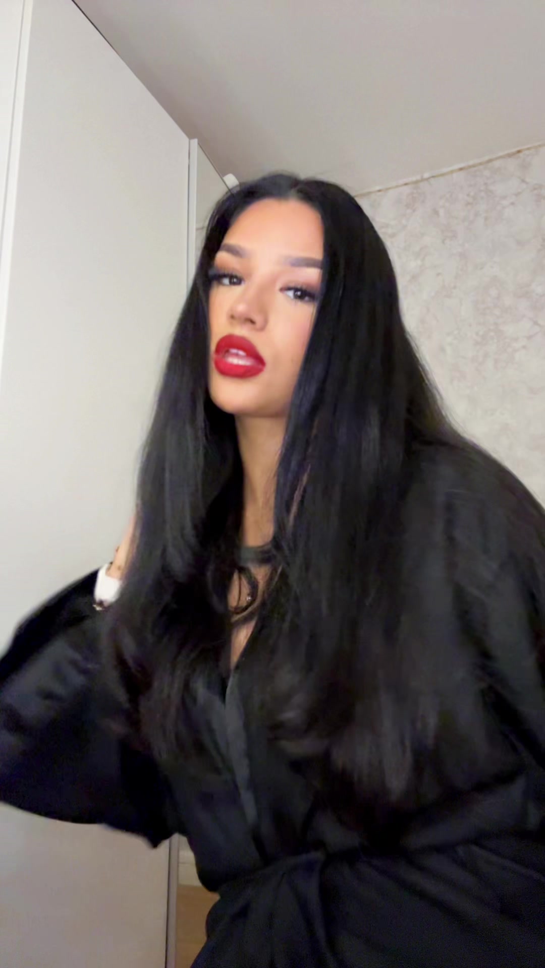 @omyy