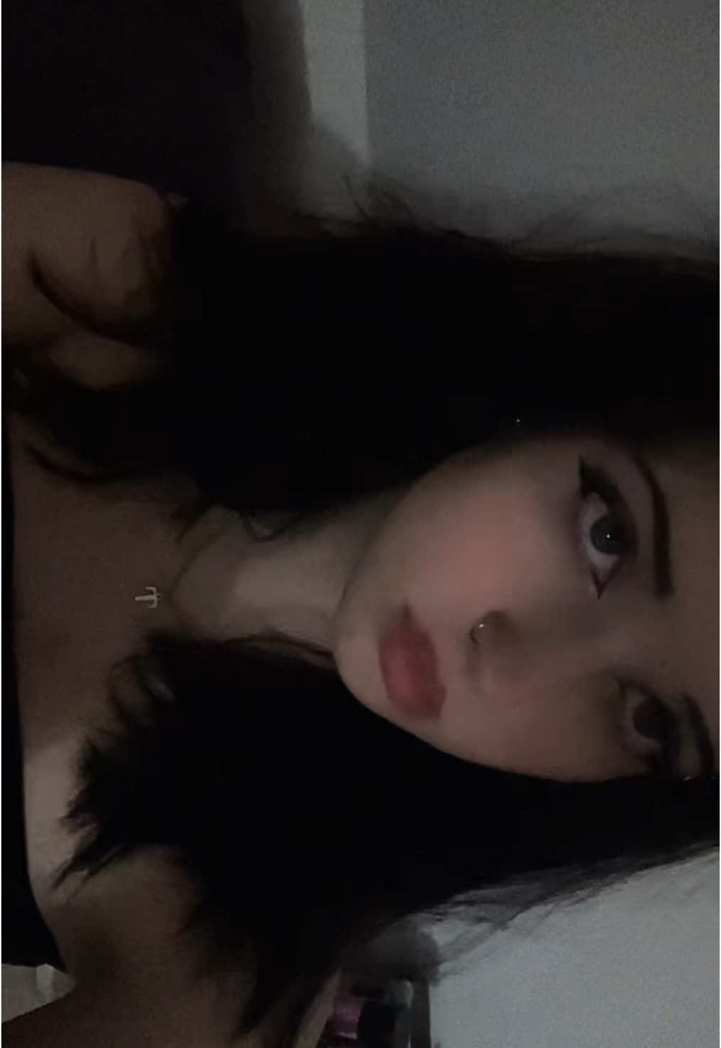 @Ella