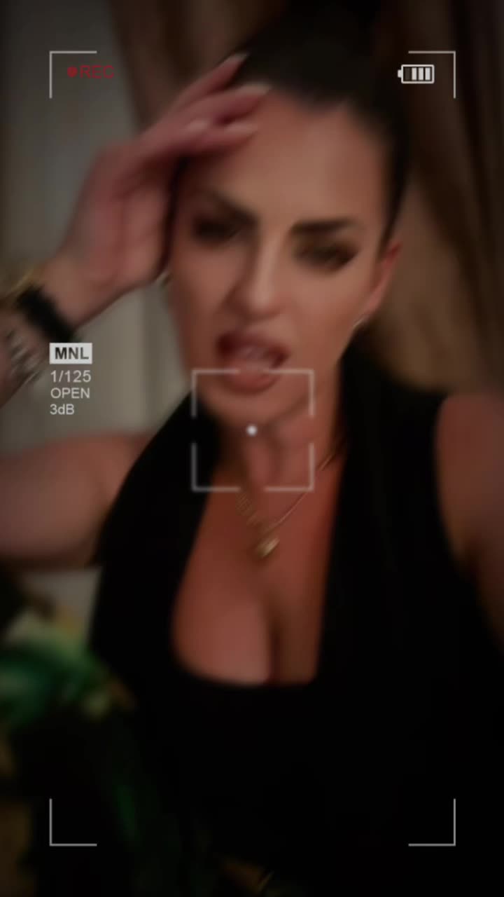 @Krisztina M&oacute;cz&aacute;r