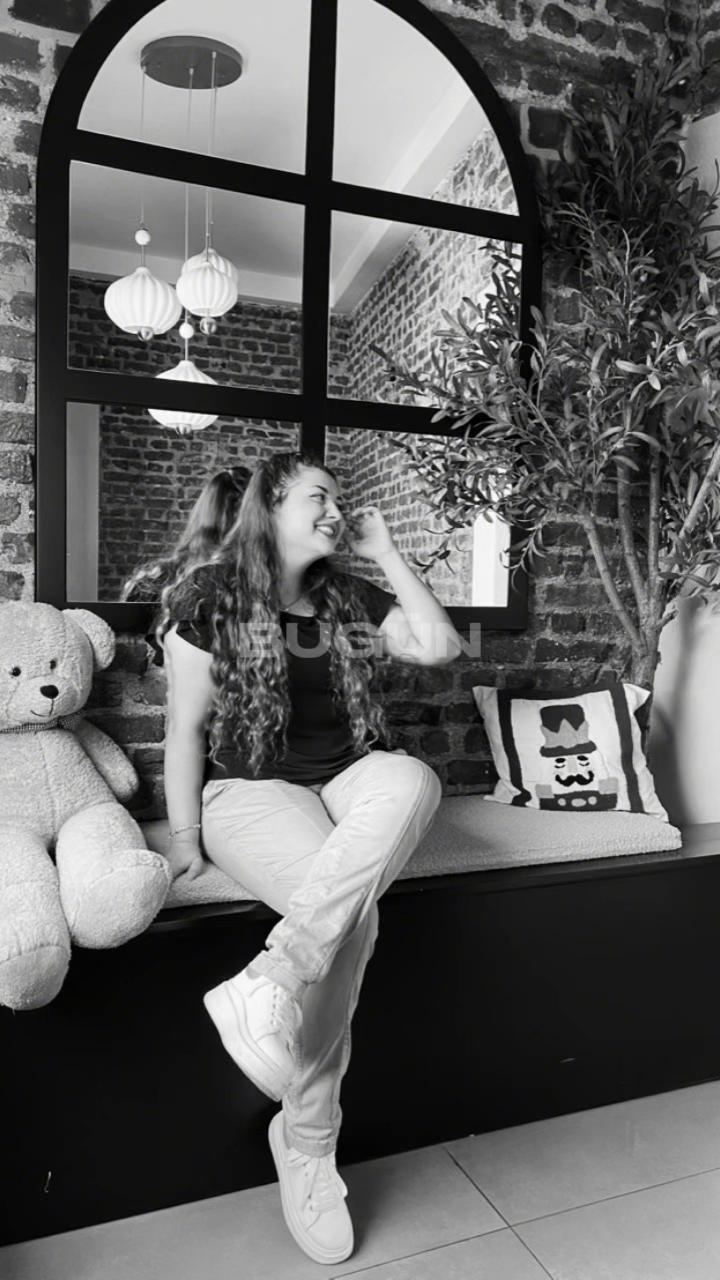 @ebraryzr