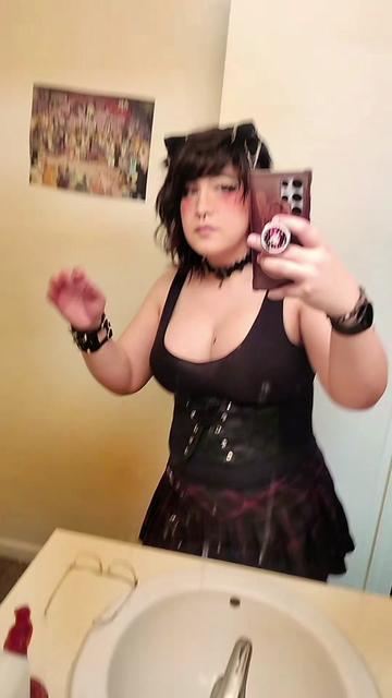 @CatFrills