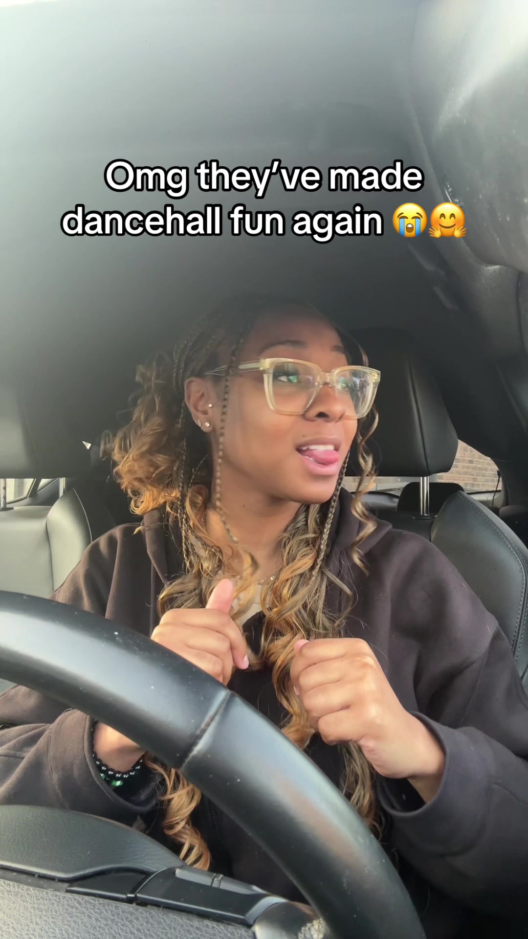 @Shaniyaa