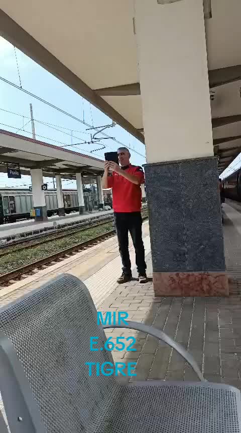 @DamyE656