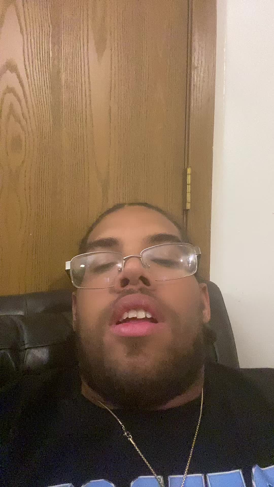 @Big Tyrone 33 single USA 🇺🇸
