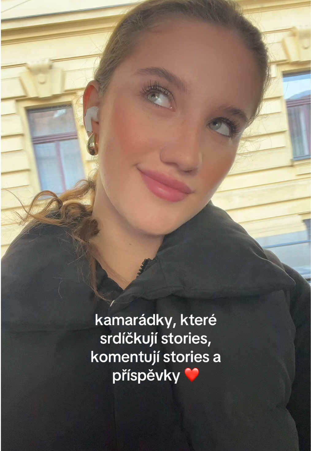 @Karen Ujčíková