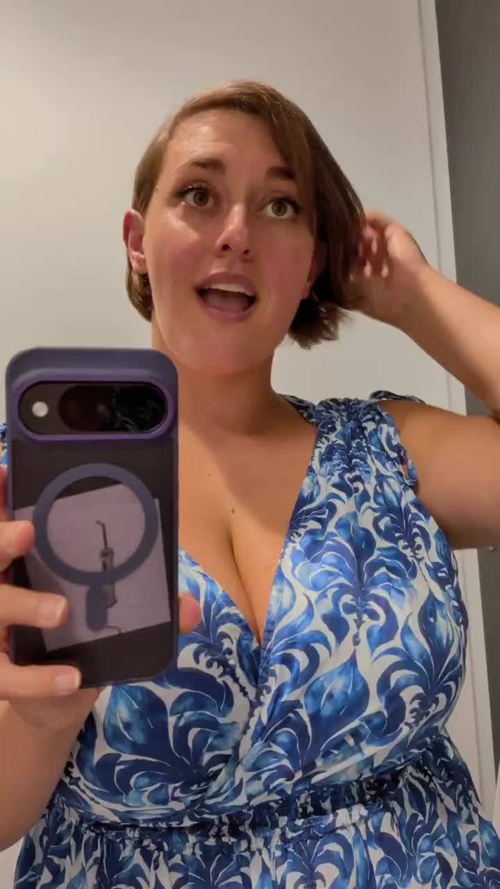 @TheLilPixie 💜