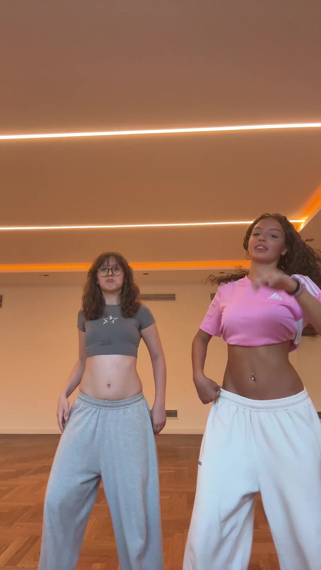 @Dance_sureya