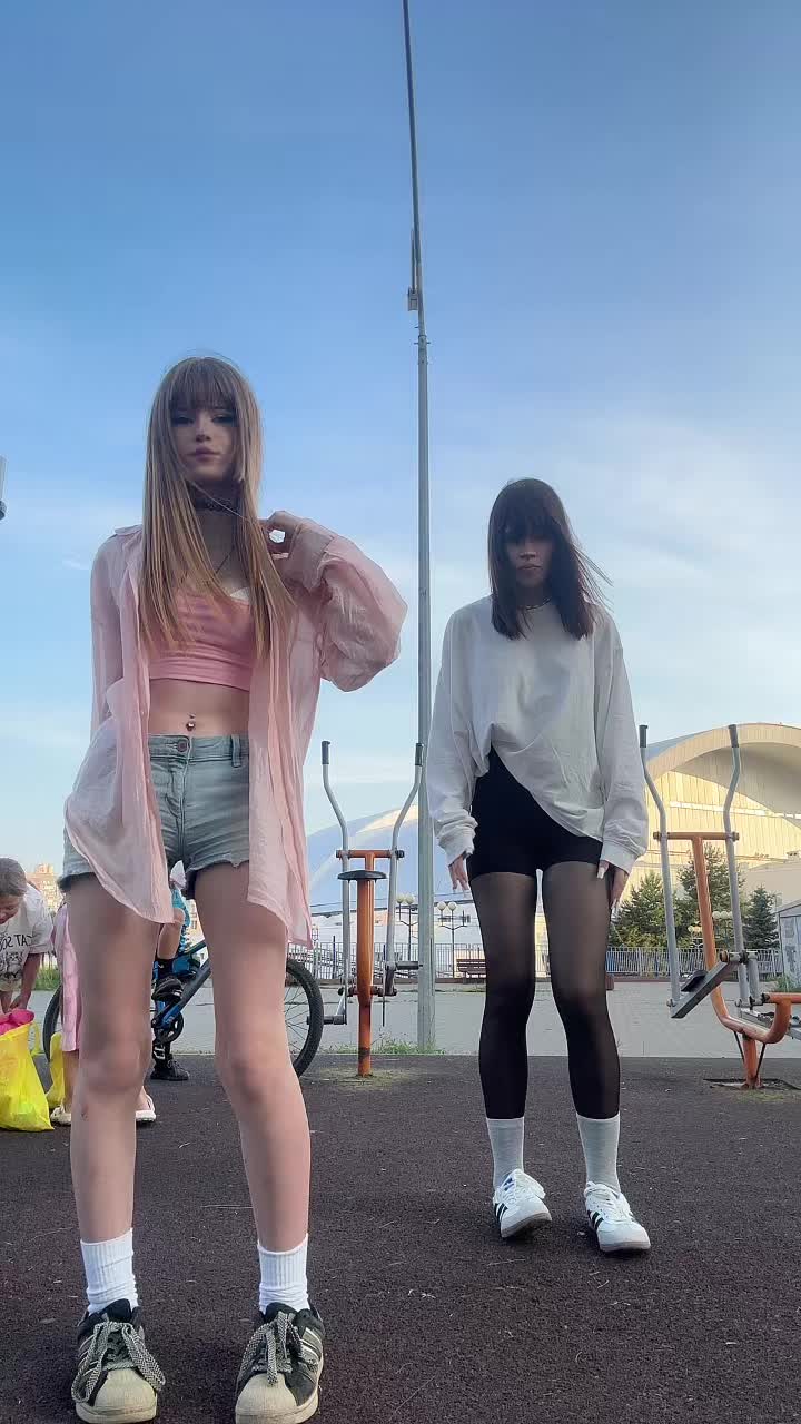 @lililililililililirika