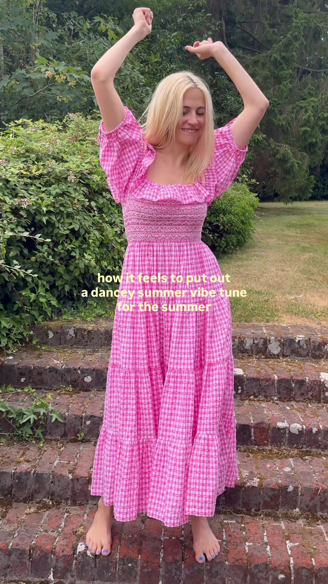 @PixieLott