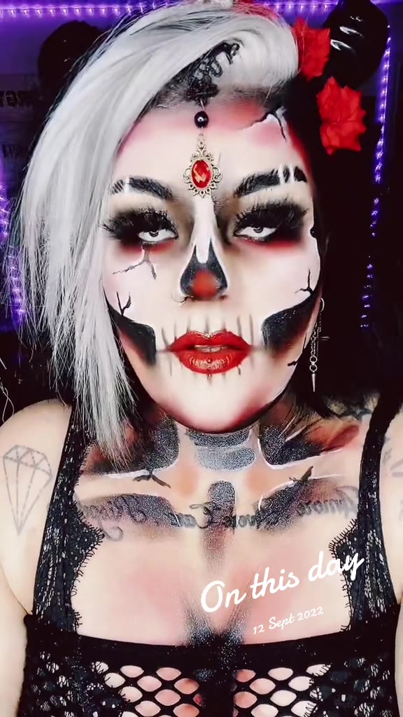 @☽◯☾₊ThiccThighs&PrettyEyes₊☽◯☾
