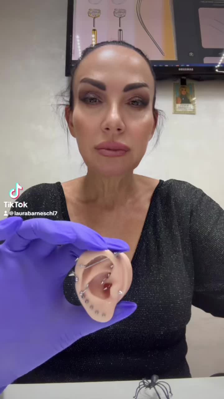 @Laura Barneschi
