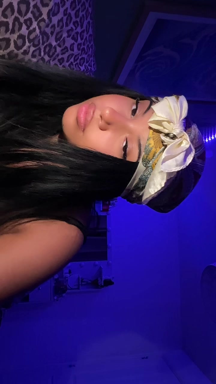 @iamthetoseina