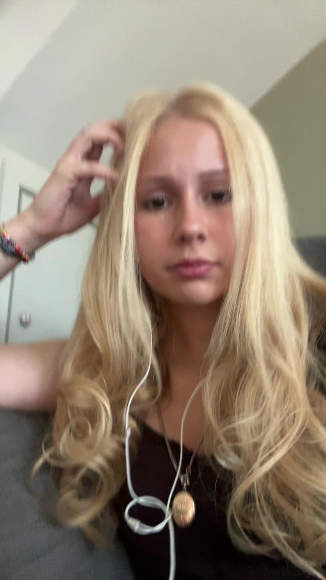 @Blondie