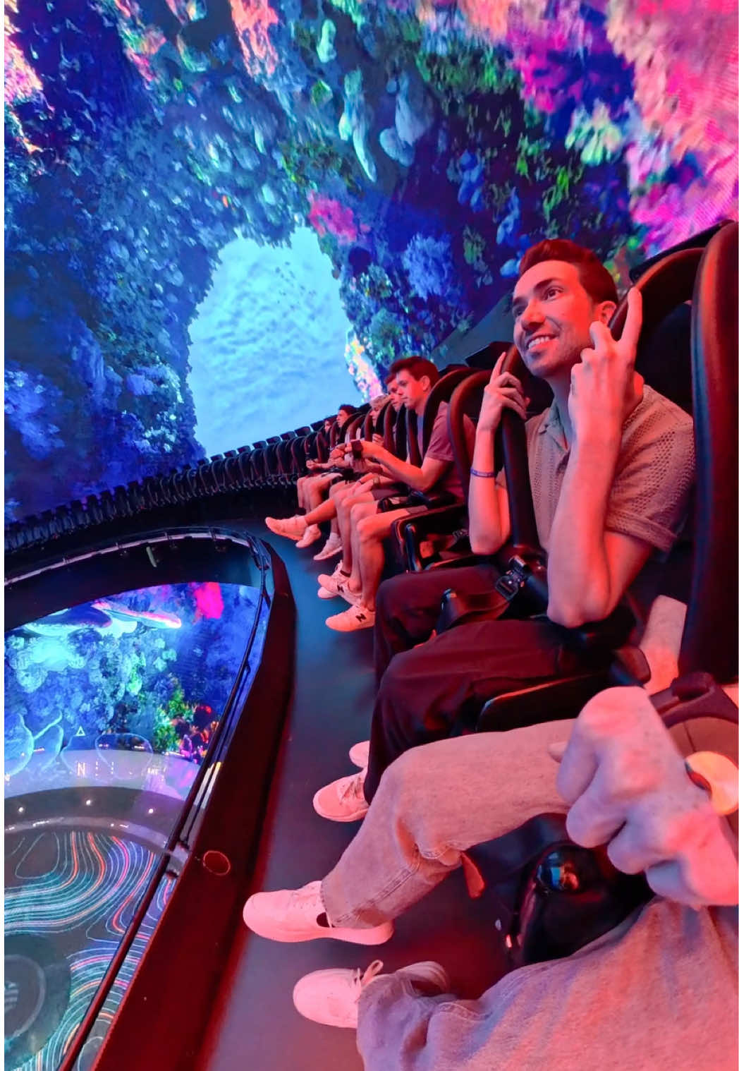 @Themepark Explorers
