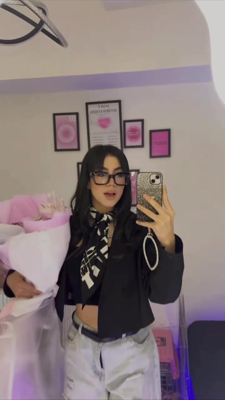 @sarinanw