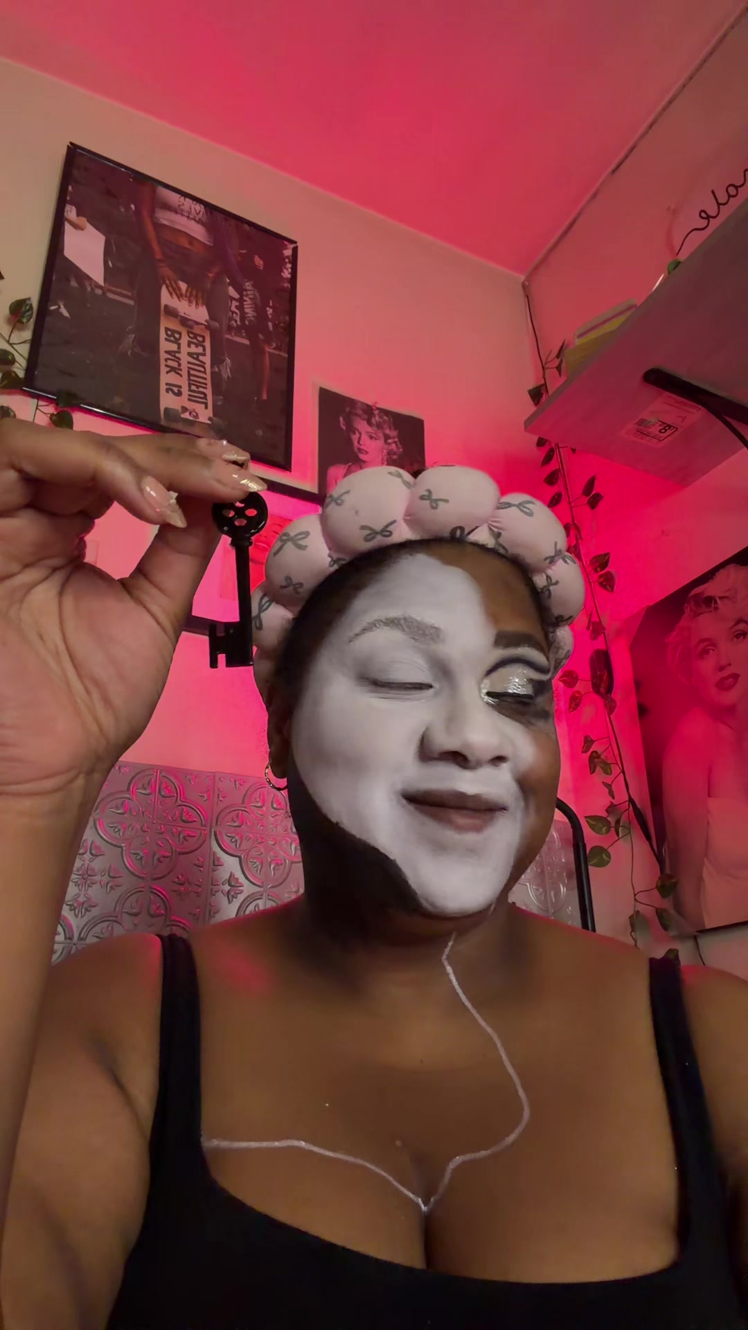 @AliyahVBeauty