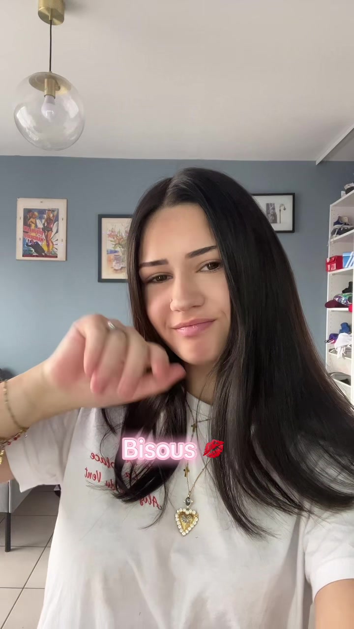 @1 fille 💁🏽&zwj;♀️