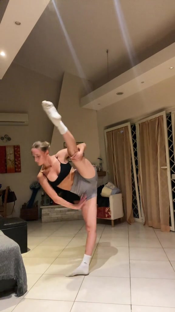 @Francesca🌟