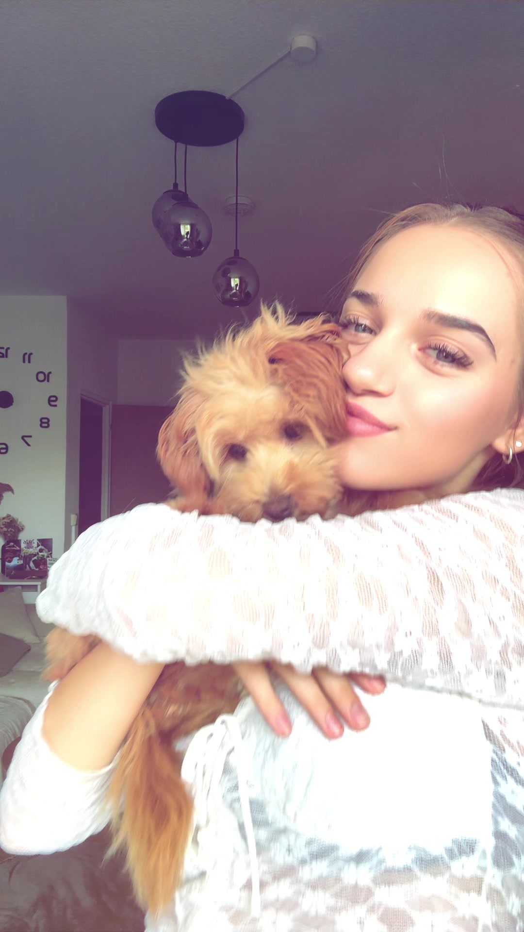 @chiarasvibez