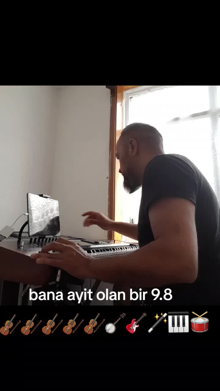@metin pianist