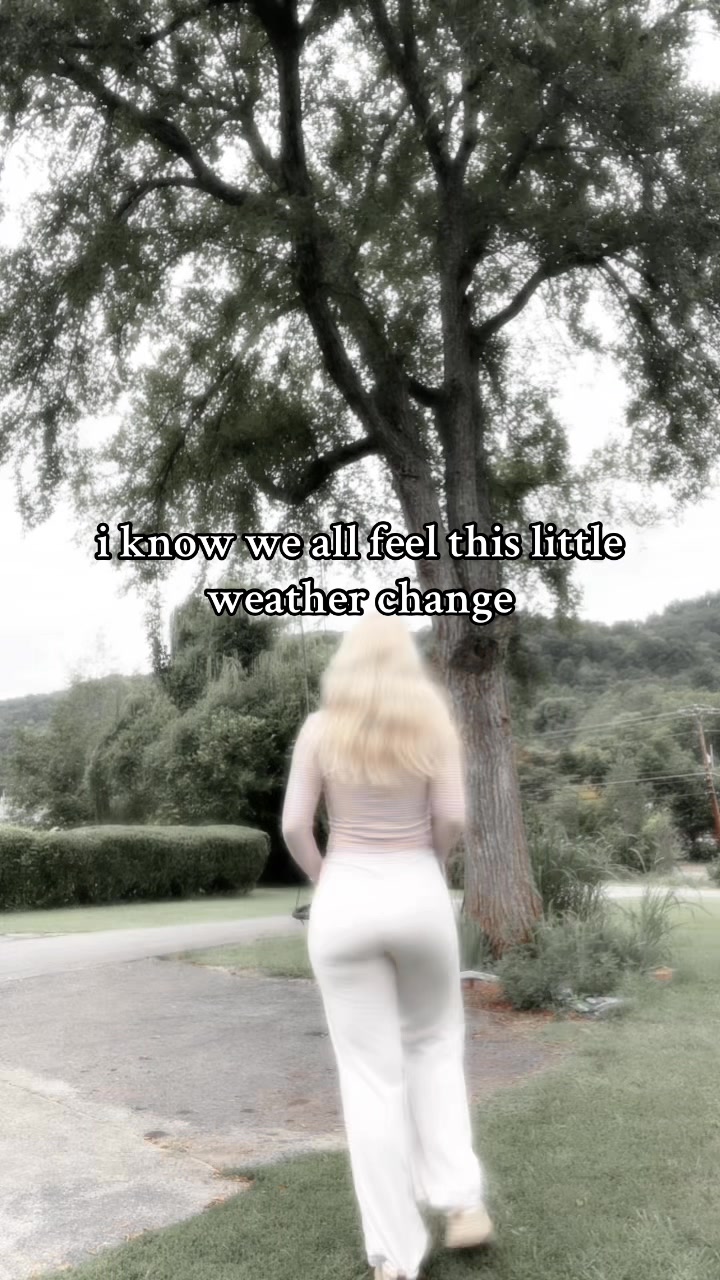 @😇