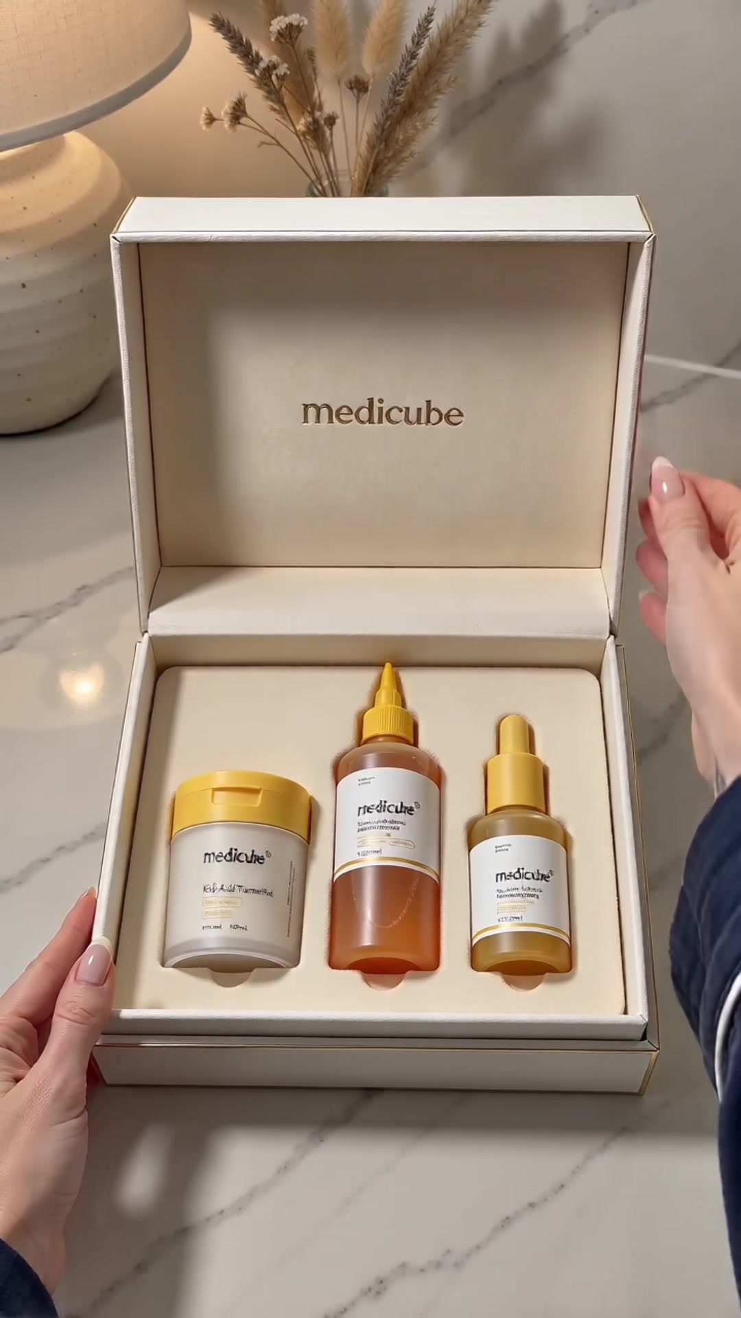 @UK Beauty Finds Mia