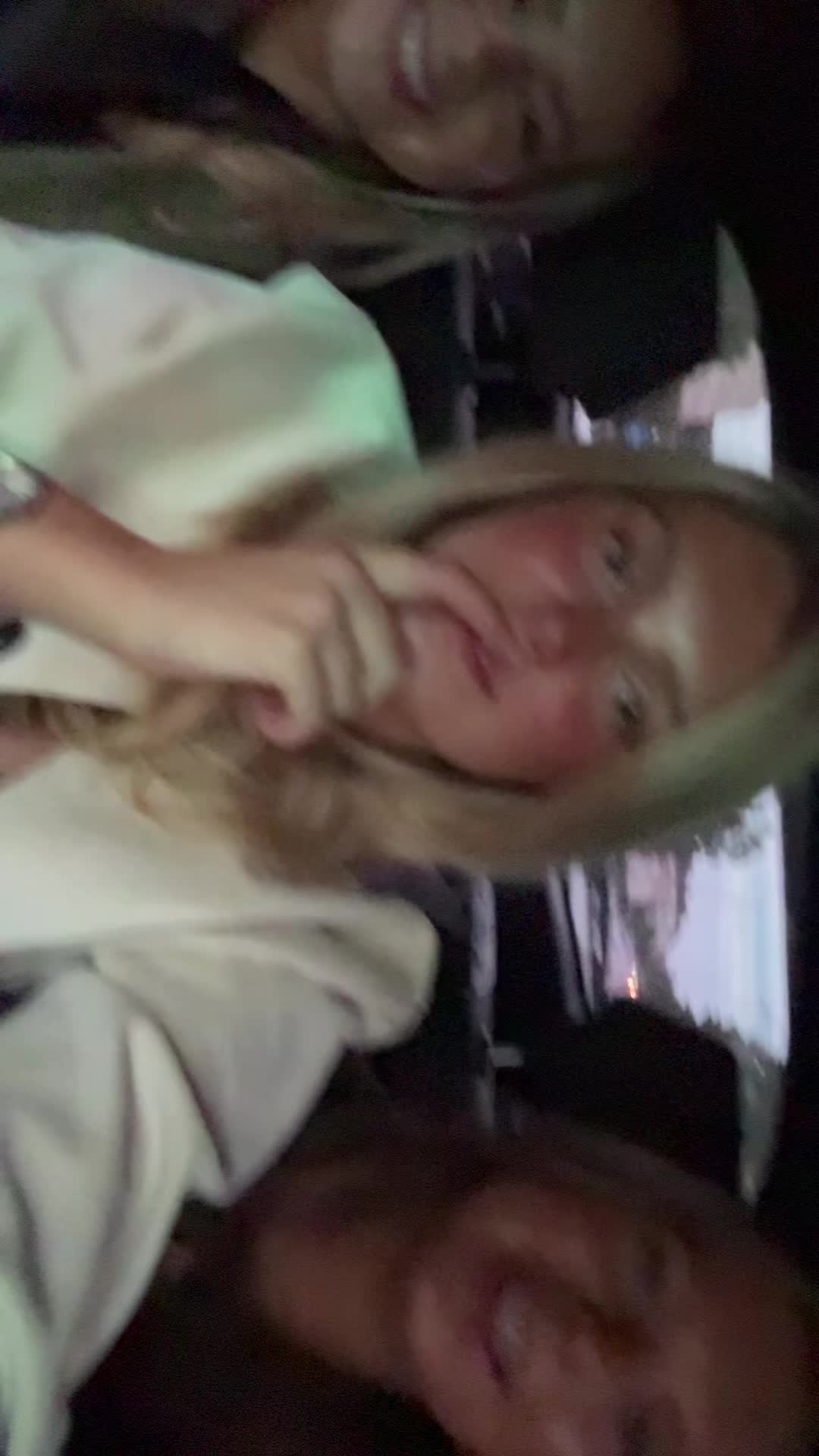 @Stella