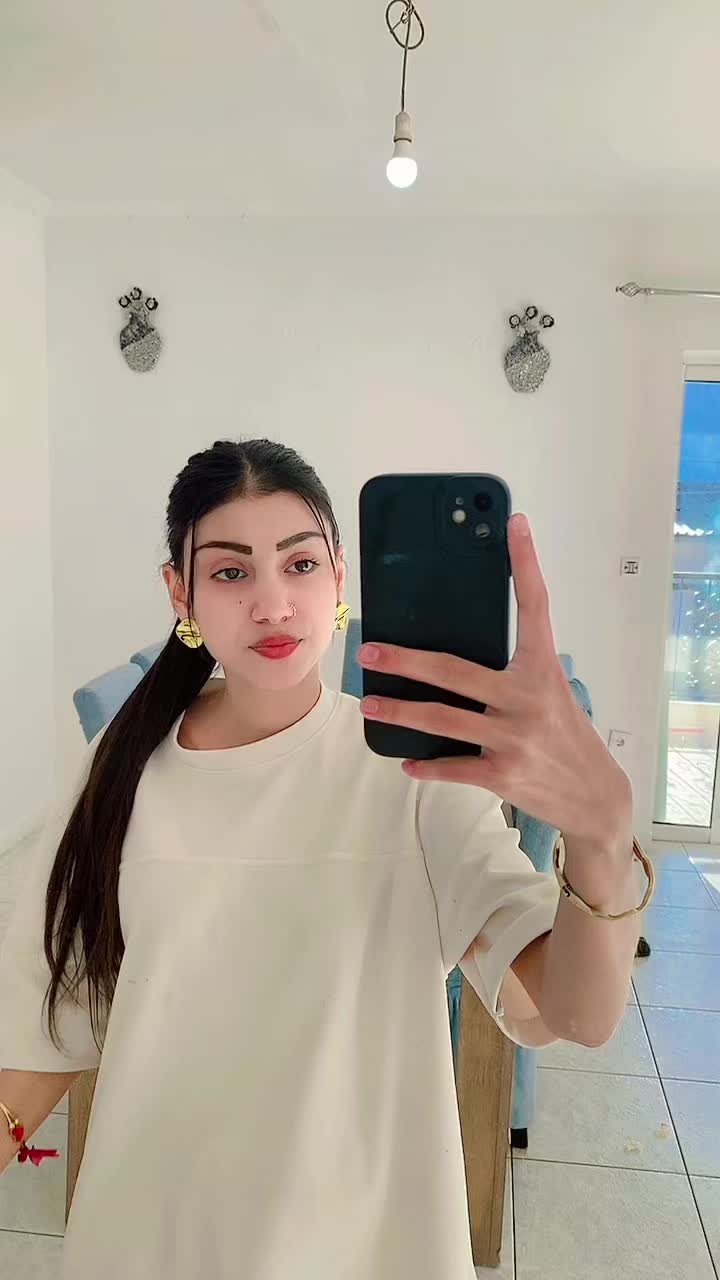 @tea_xristodoulopoulou🖤