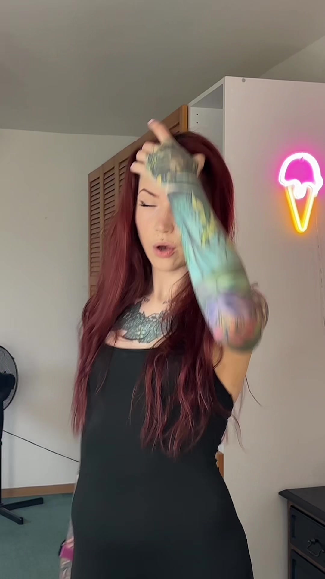 @Vera