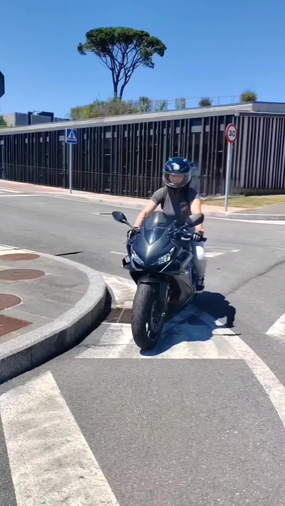 @Iván_BikerLife