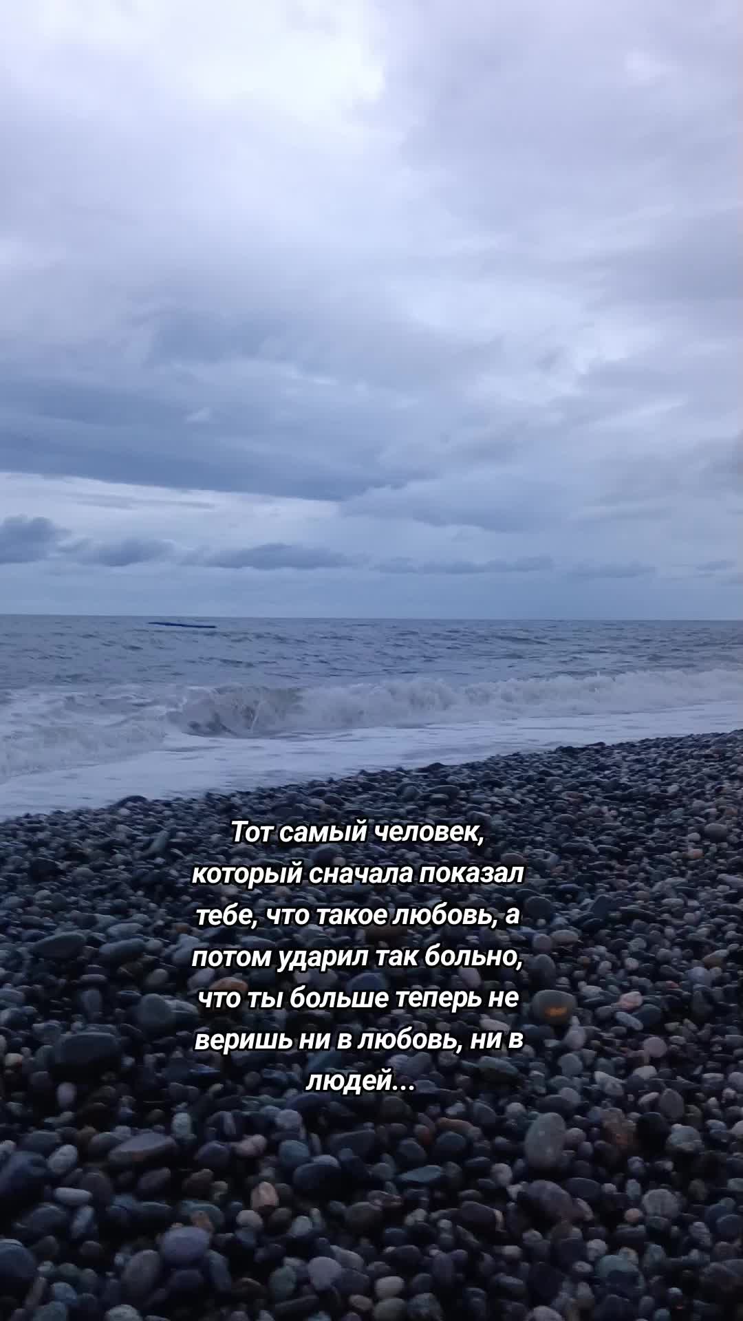 @lizyk🖤