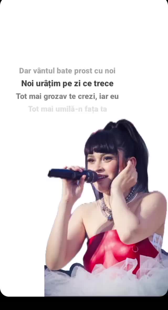 @🎧