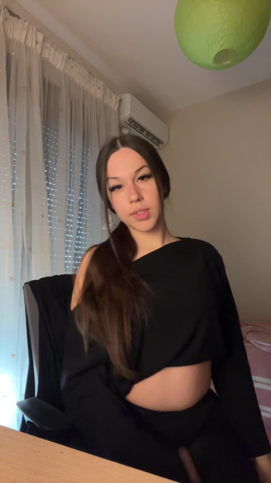 @𝒦𝓌𝓃𝓃𝒶