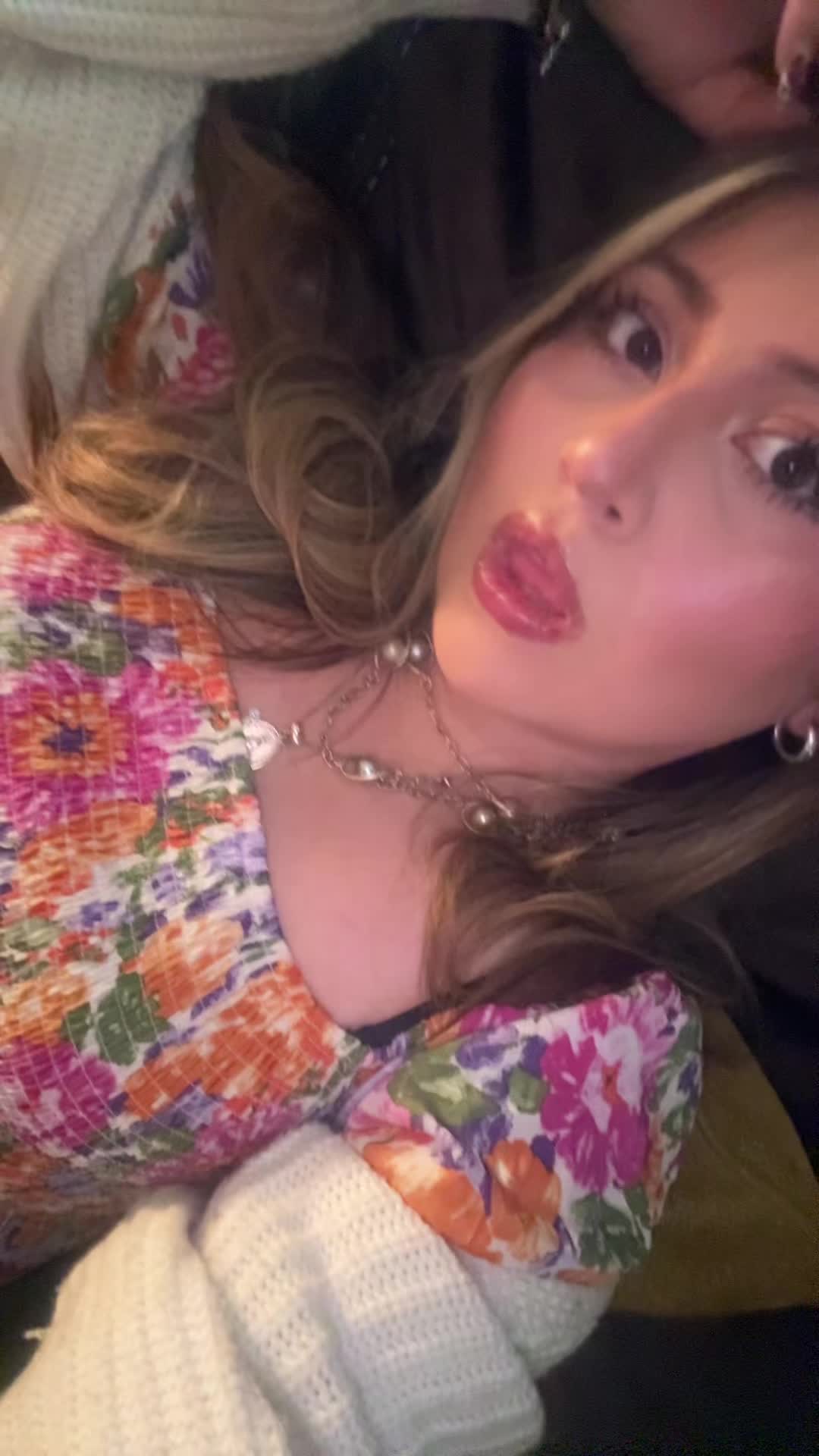@Sophie<3